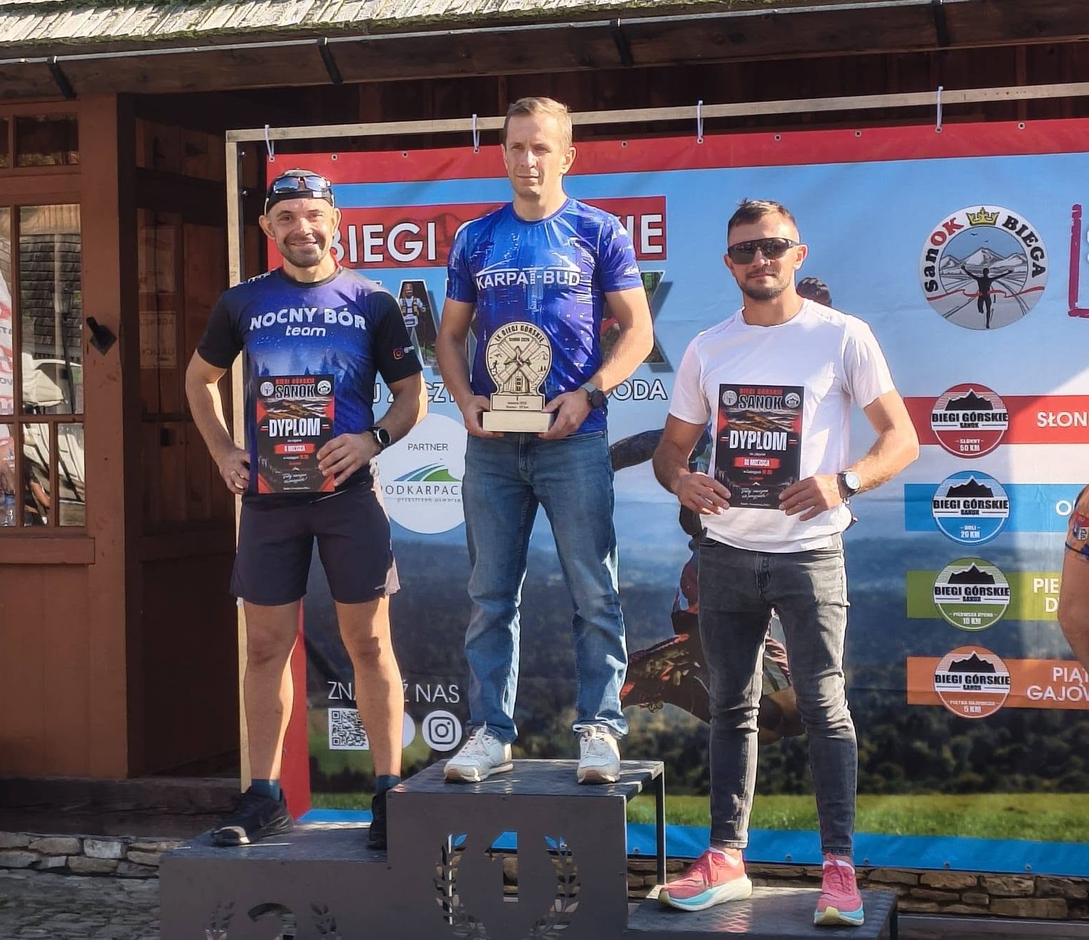 Lokalna Gazeta Internetowa 29 Paweł Kmiecik 3 Na Podium