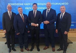 Wójt Daniel Krawiec na posiedzeniu prezydenckiej rady