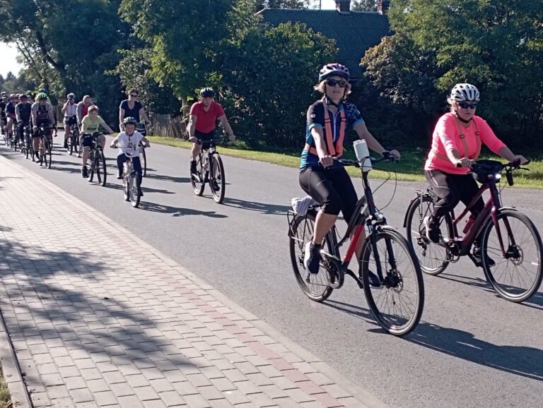 Blisko 70 osób pokonało 38 kilometrów z MOSiR i klubem Leliwa
