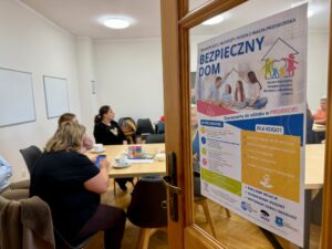 Warsztaty dla rodziców o depresji i kryzysach suicydalnych młodzieży w ramach projektu "Bezpieczny Dom"