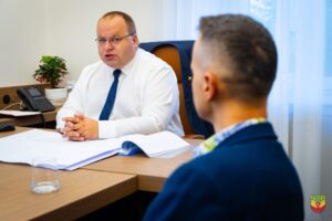 Nowe latarnie rozświetlą drogę w Hucisku Jawornickim