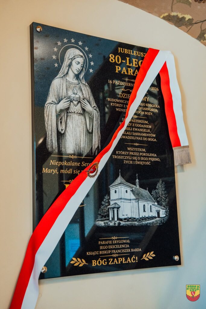 80 Lat Parafii W Hadlach Szklarskich. Odsłonięto Pamiątkową Tablicę W Hołdzie 2 80 Lat Parafii W Hadlach Szklarskich. Odsłonięto Pamiątkową Tablicę W Hołdzie