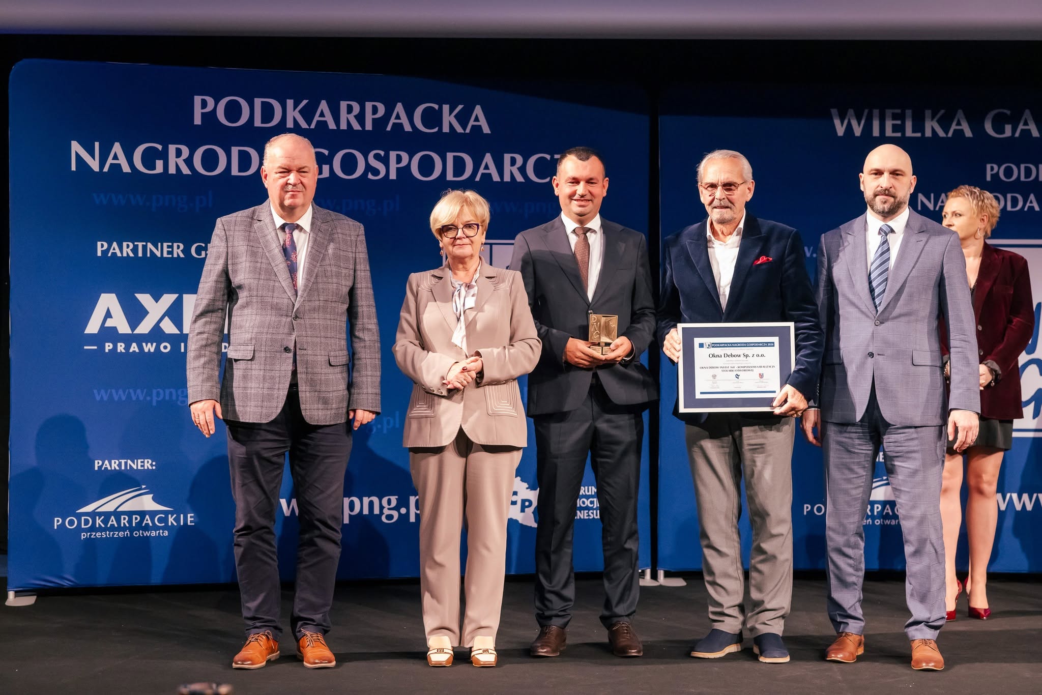 Lokalna Gazeta Internetowa 24 Prestiżowy Sukces Firmy Z Dębowa. Okna Debow Laureatem Podkarpackiej Nagrody Gospodarczej 2026