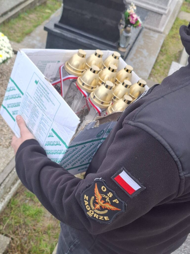 Osp Zagórze Uczciła Pamięć 42 Zmarłych Druhów. Akcja &Quot;Znicz&Quot; 1 Osp Zagórze Uczciła Pamięć 42 Zmarłych Druhów. Akcja &Quot;Znicz&Quot;